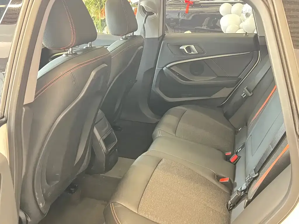 BMW 2 Series (Import) — фото 10
