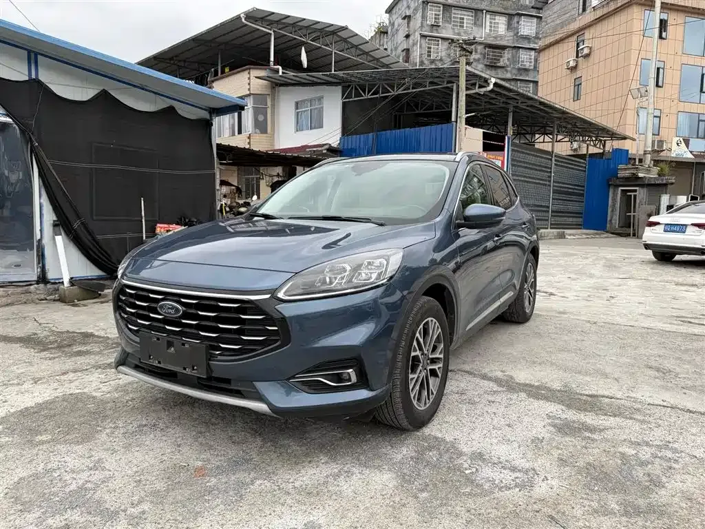 Ford Escape 2023 из CN, фото 5