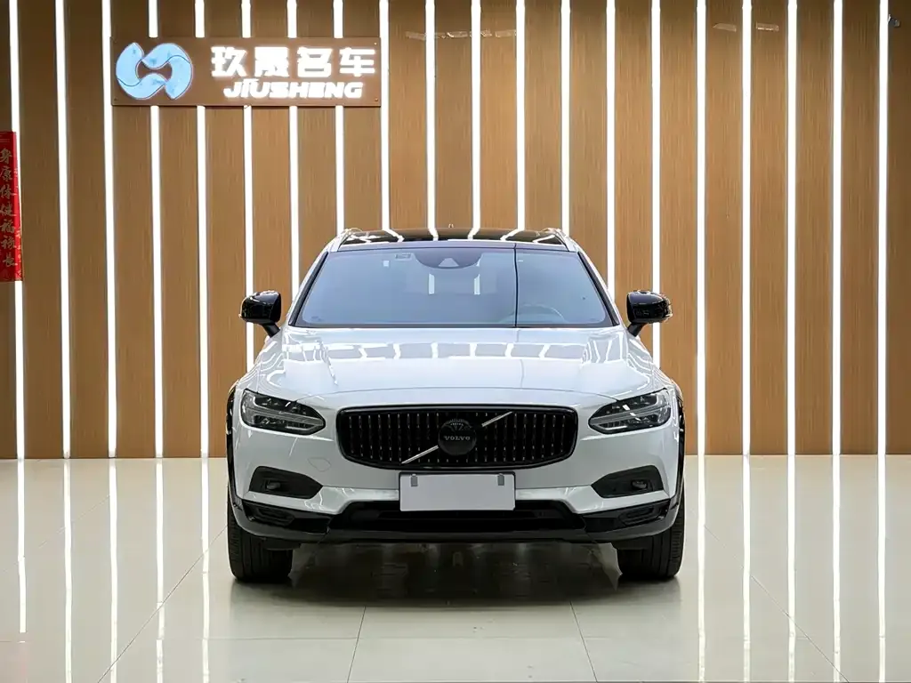 Volvo V90 2021 из CN, фото 4