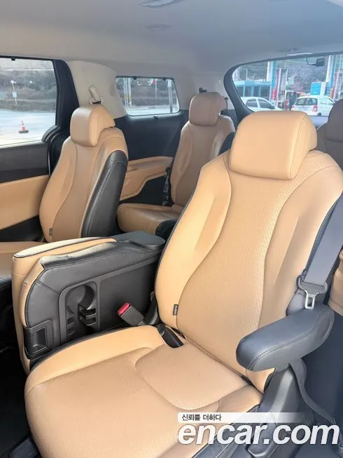 Kia Carnival 2023 из KR, фото 3