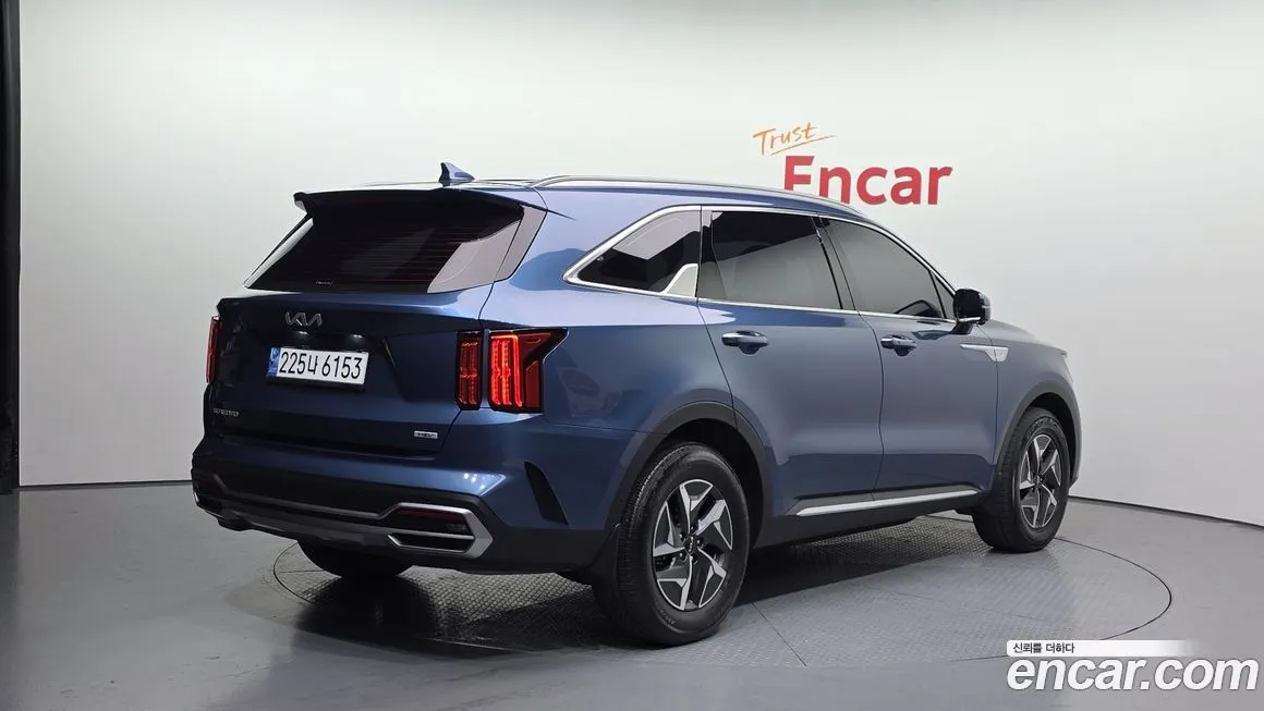 Kia Sorento 2023 из KR, фото 3
