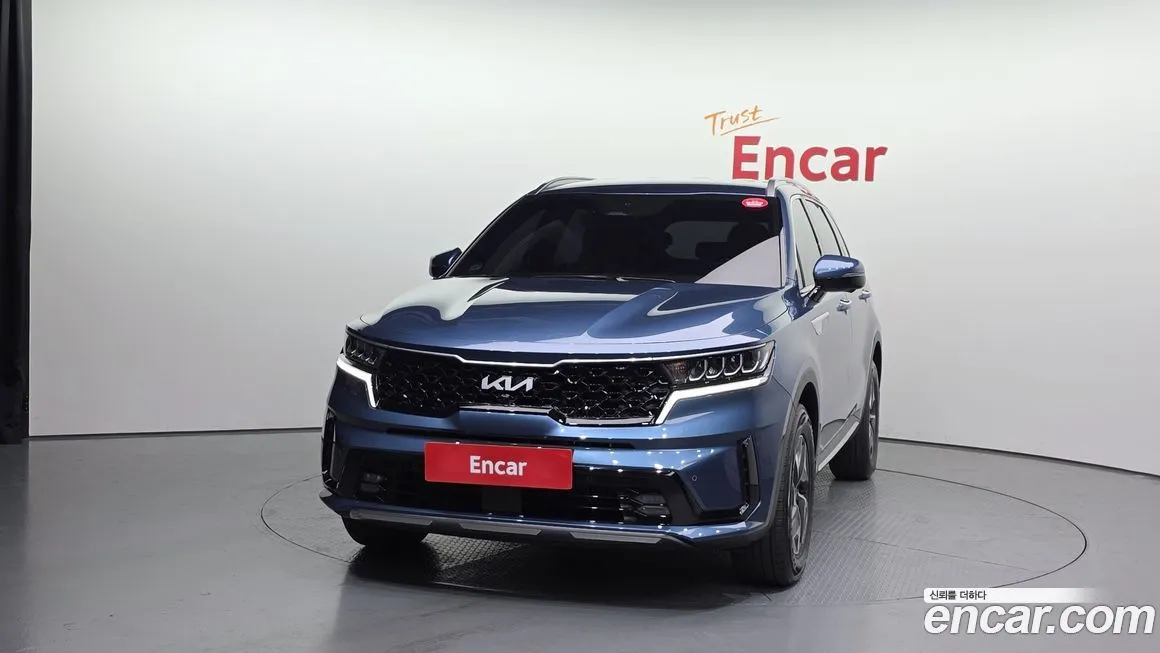 Kia Sorento 2023 из KR, фото 2