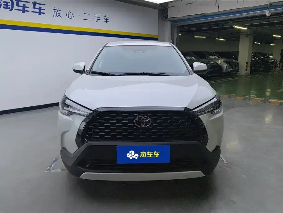 Toyota Corolla Cross 2024 из CN, фото 3