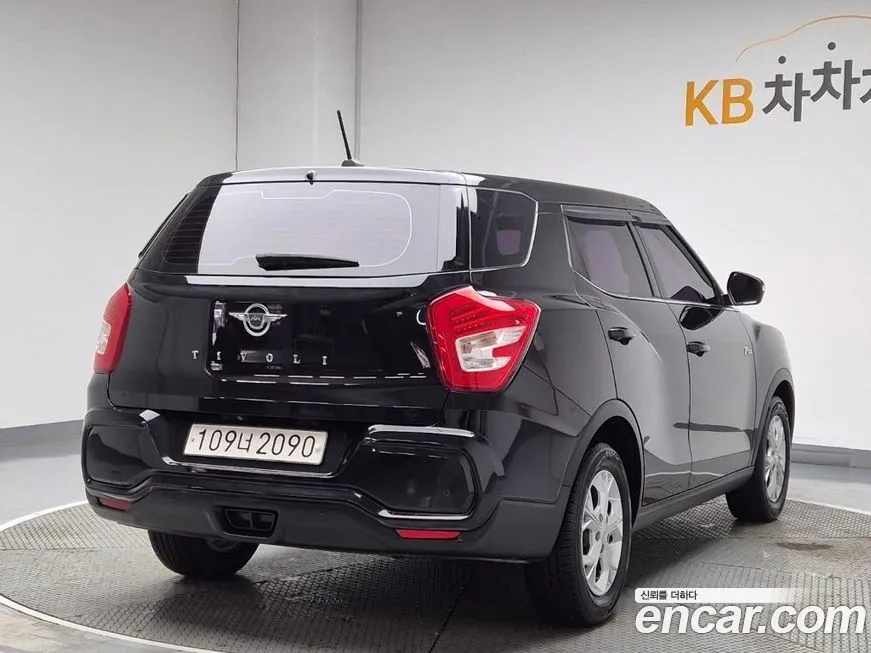 KG Mobility (Ssangyong) TIBOLI 2021 из KR, фото 4