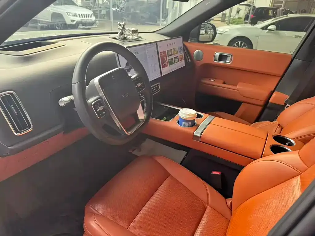 Li Auto L8 2023 из CN, фото 6