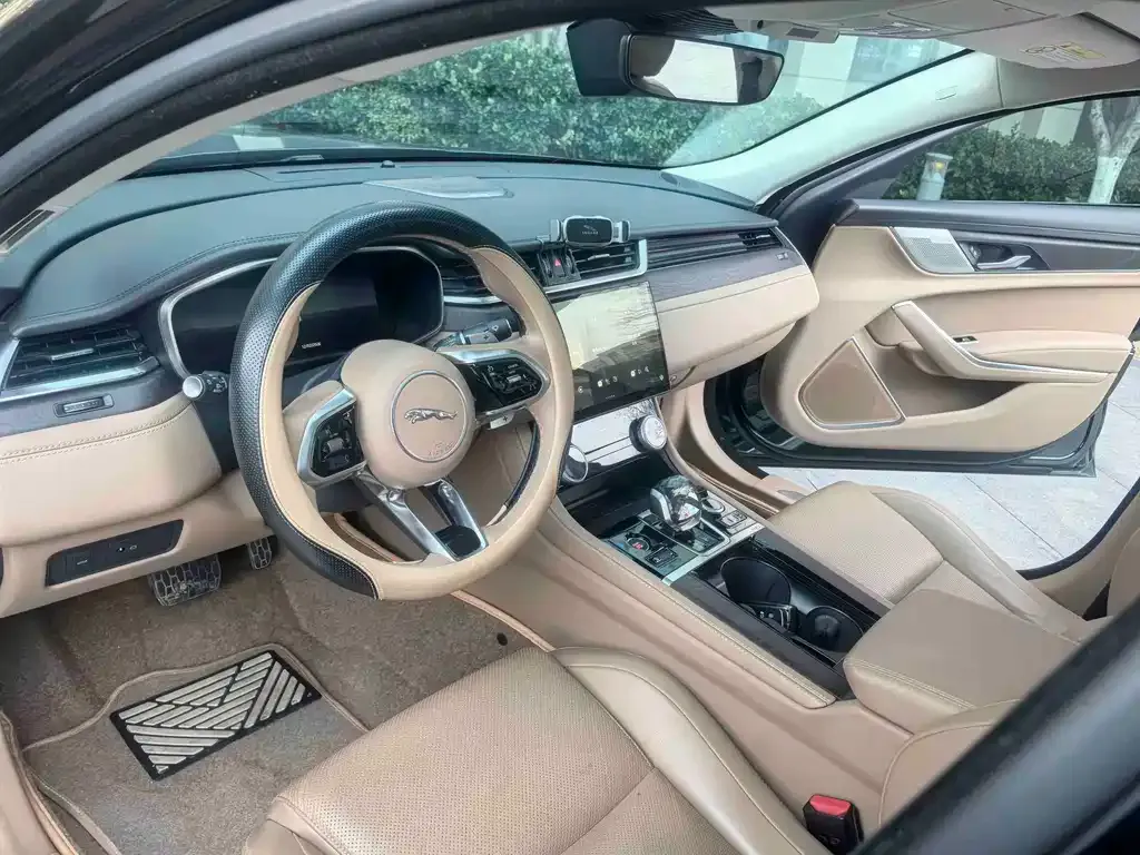 Jaguar XFL 2024 из CN, фото 7