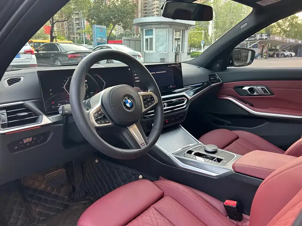 BMW 3 Series 2023 из CN, фото 9