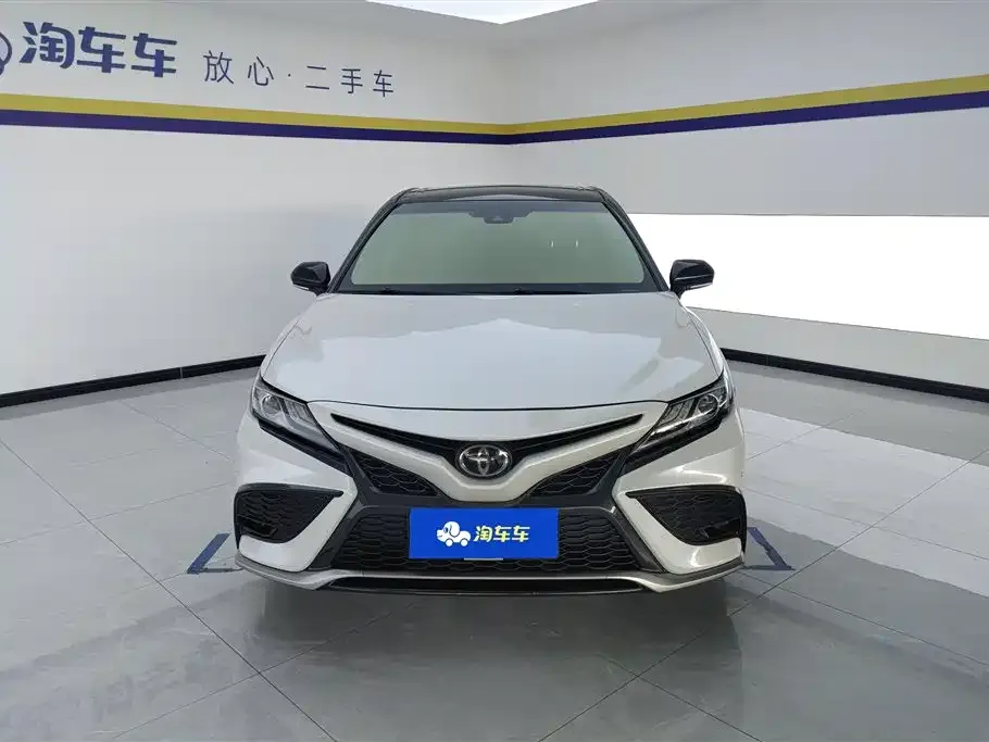 Toyota Camry 2022 из CN, фото 5