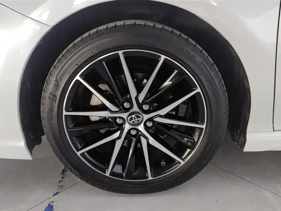 Toyota Camry 2022 из CN, фото 9