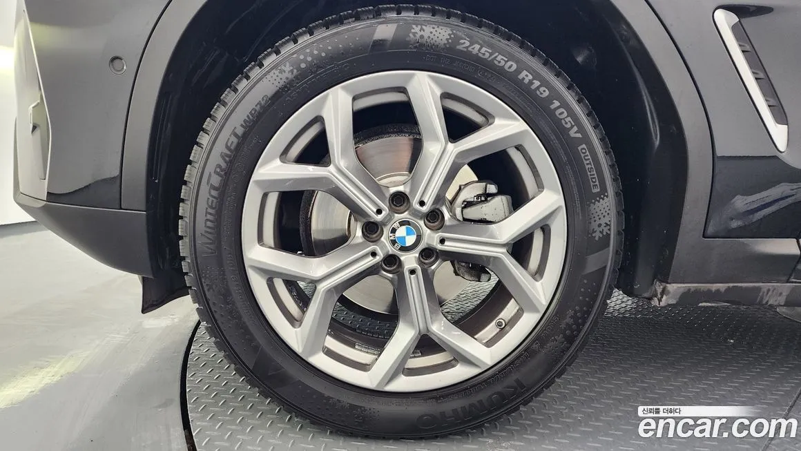 BMW X4 2023 из KR, фото 6