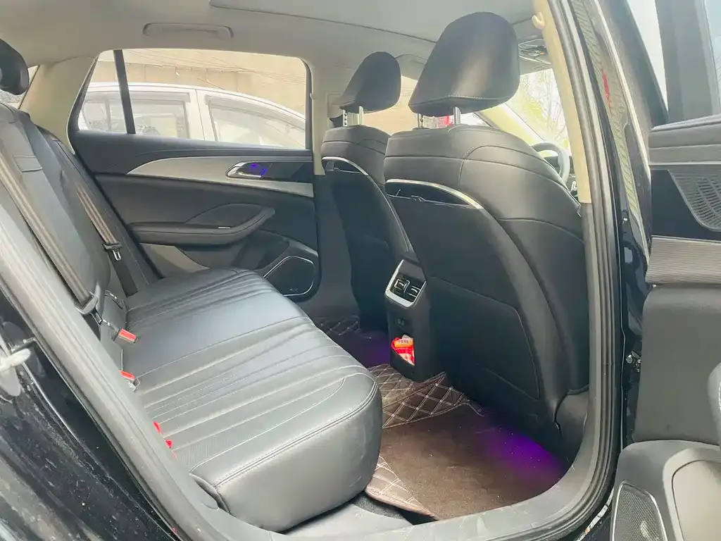 Hongqi H5 2023 из CN, фото 3