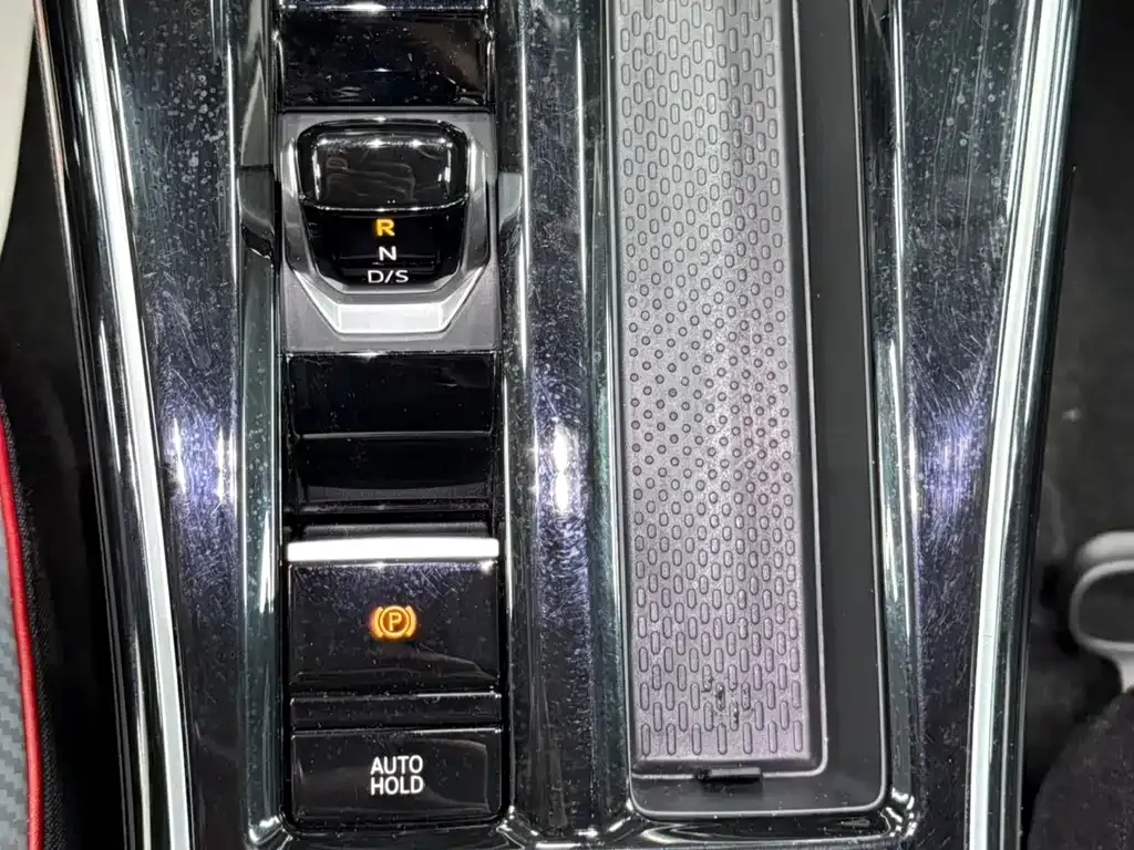 Volkswagen Lamando 2023 из CN, фото 10