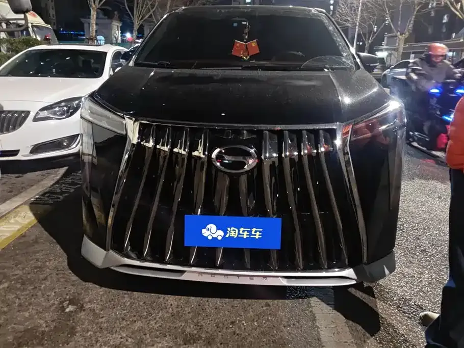 GAC Motor Trumpchi M8 — фото 10
