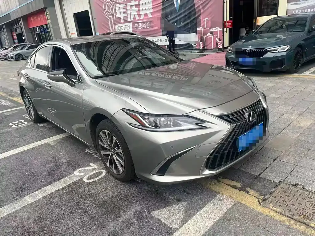 Lexus ES — фото 4