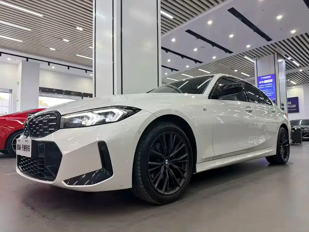 BMW 3 Series 2023 из CN, фото 8