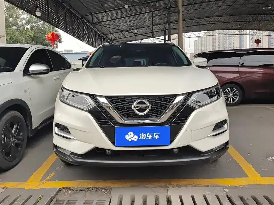 Nissan Qashqai — фото 4