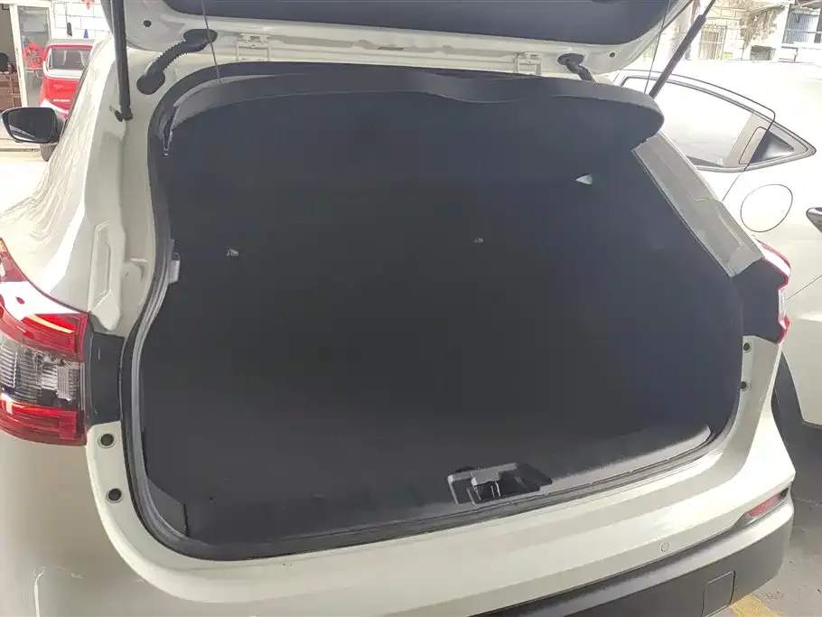 Nissan Qashqai — фото 10