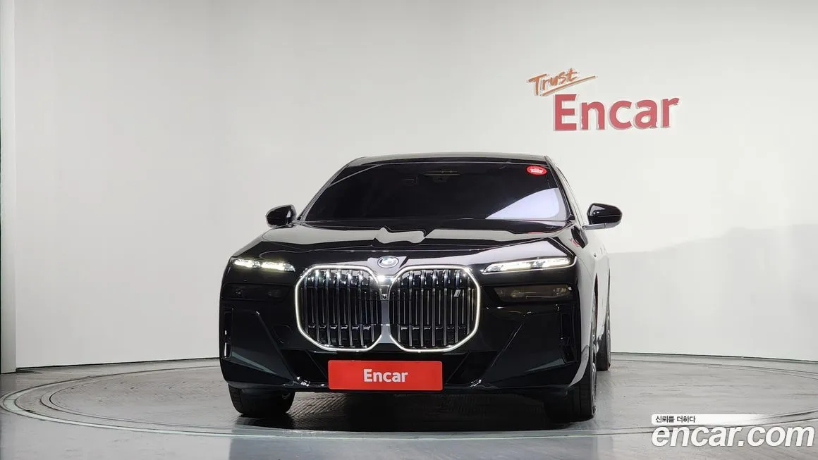 BMW i7 2024 из KR, фото 2