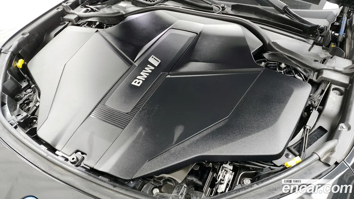 BMW i7 2024 из KR, фото 10
