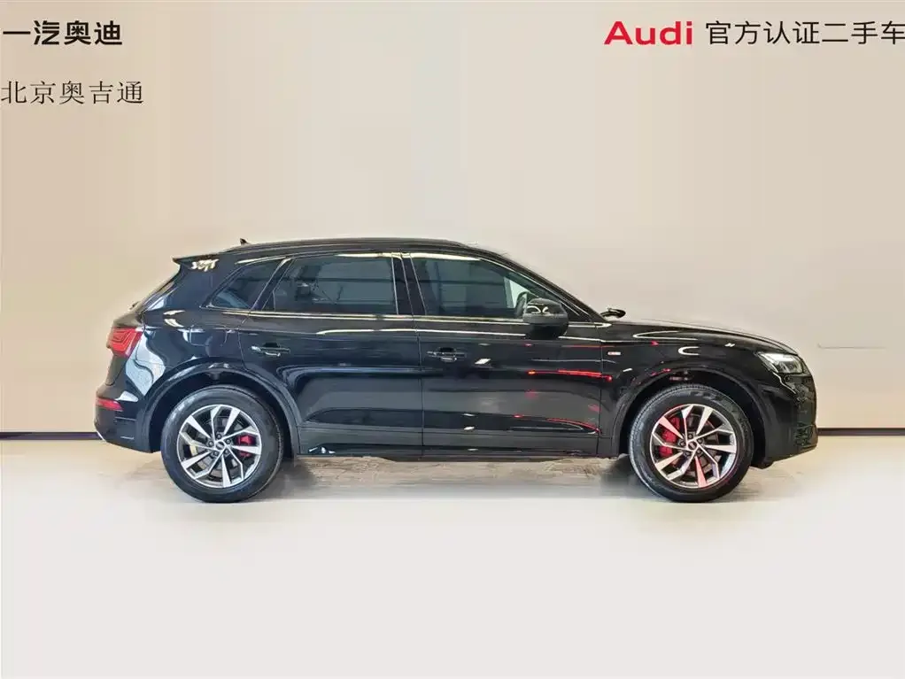 Audi Q5L 2024 из CN, фото 3