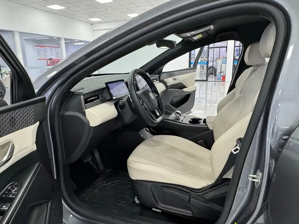 BYD Qin PLUS 2025 из CN, фото 5