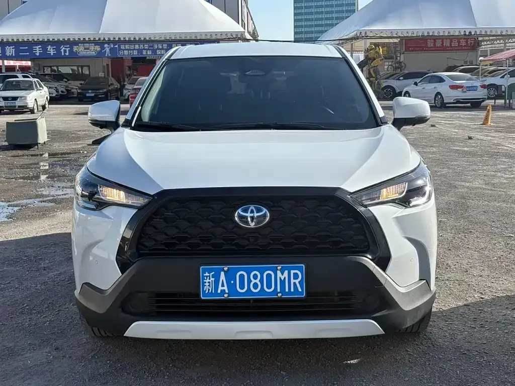 Toyota Corolla Cross 2024 из CN, фото 8