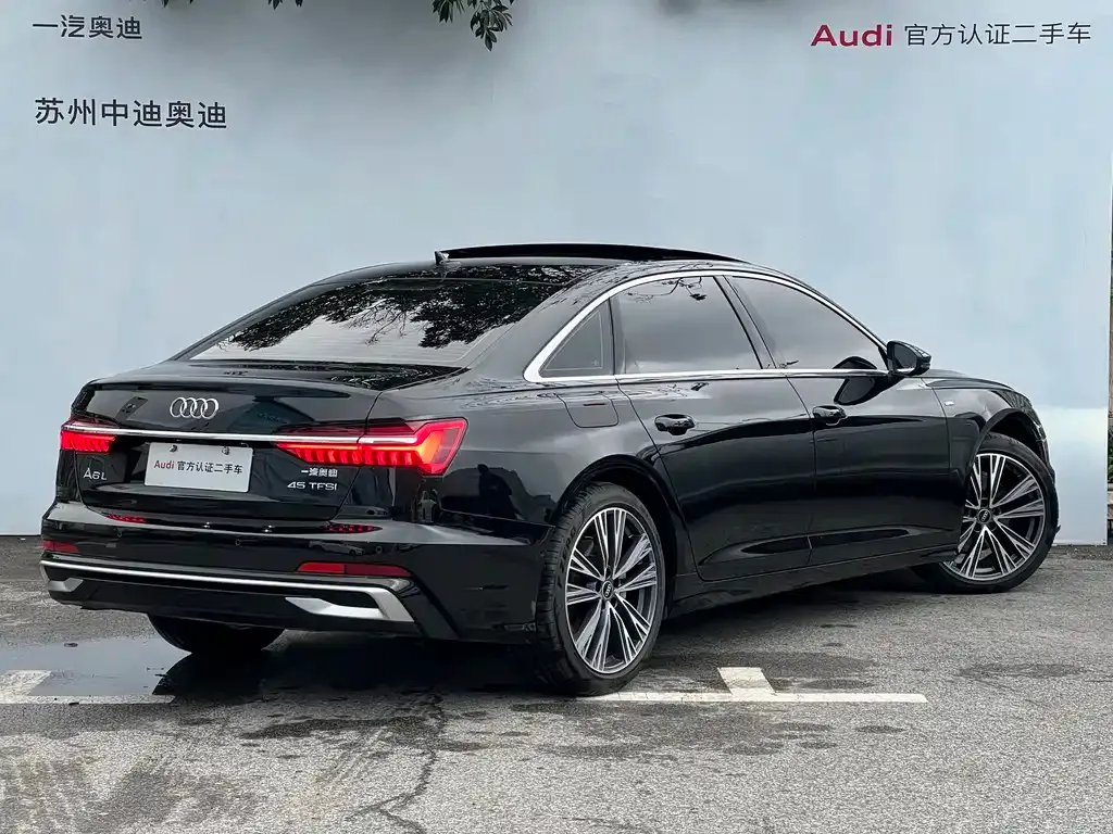 Audi A6L — фото 6