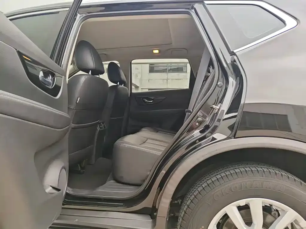 Nissan X-Trail 2021 из CN, фото 8