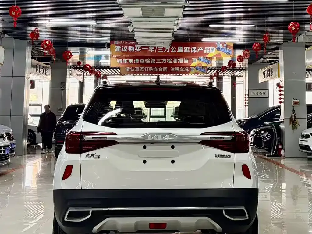 Kia KX3 2022 из CN, фото 9