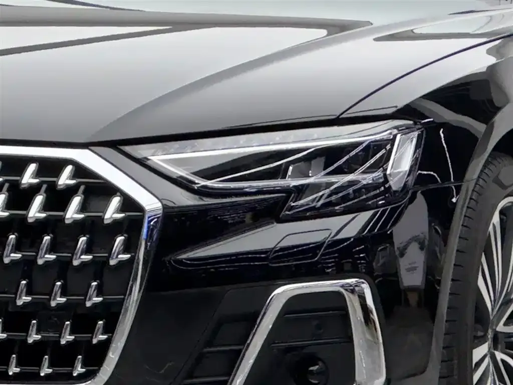 Audi A8 2024 из CN, фото 4