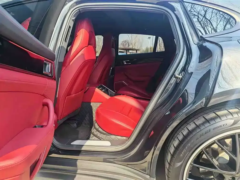 Porsche Panamera Hybrid 2024 из CN, фото 3