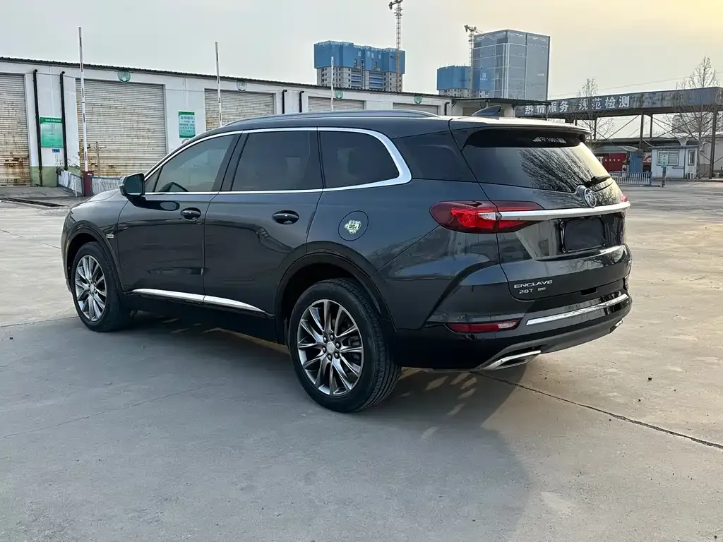 Buick Enclave — фото 3