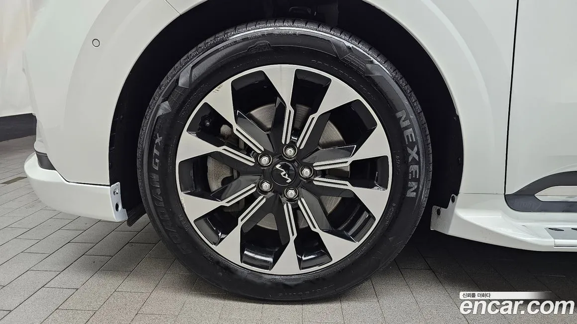 Kia Carnival 2023 из KR, фото 2