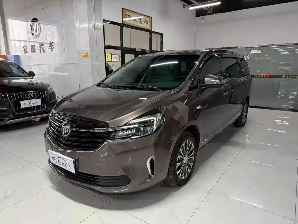 Buick GL8 2021 из CN, фото 1