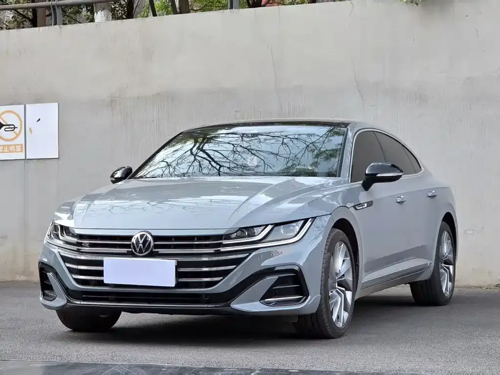Volkswagen CC — фото 1