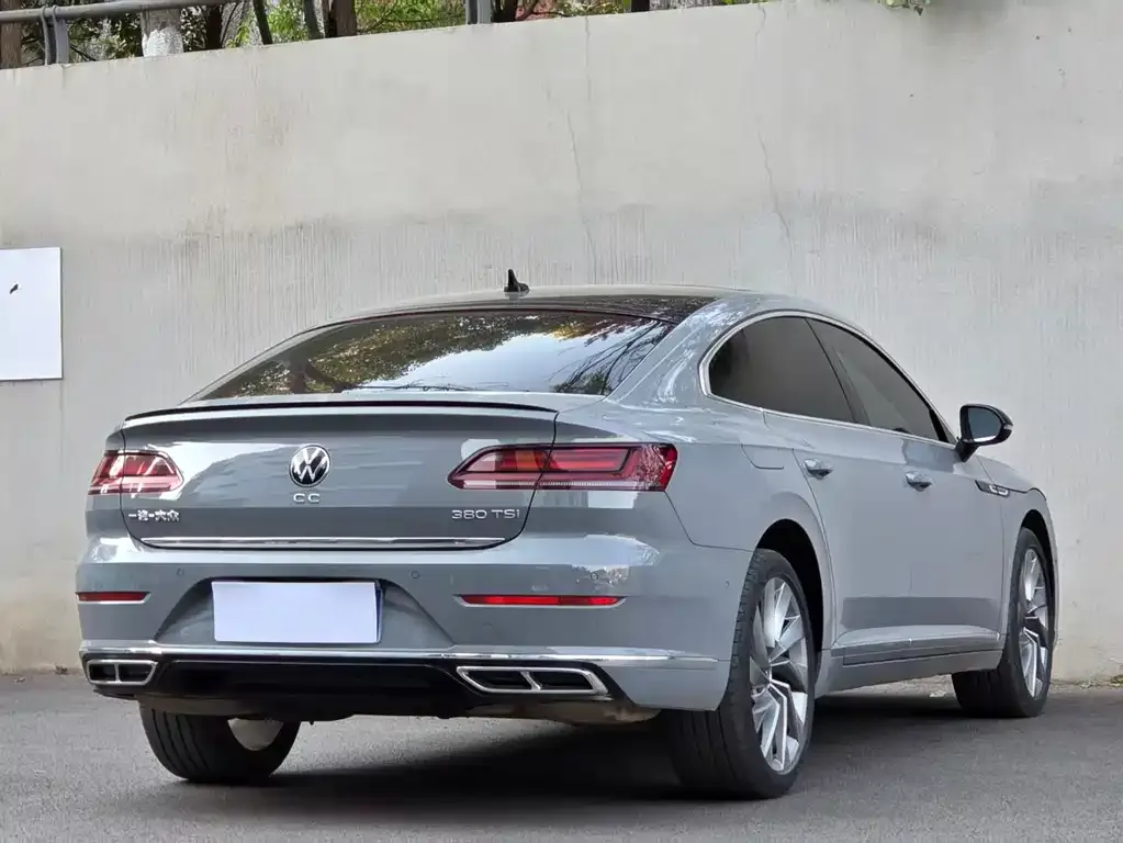 Volkswagen CC — фото 7