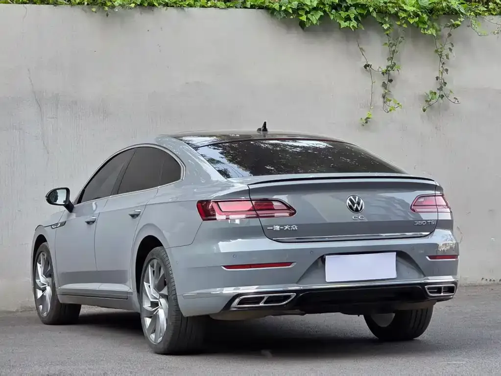 Volkswagen CC — фото 2