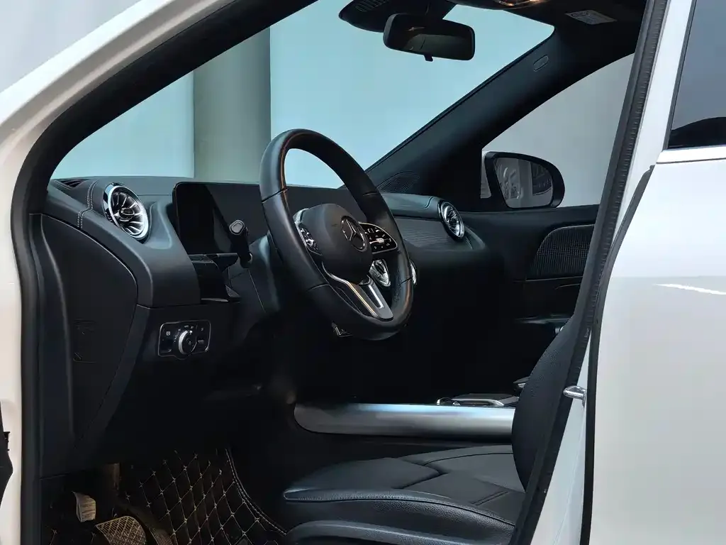Mercedes-Benz EQA 2023 из CN, фото 4