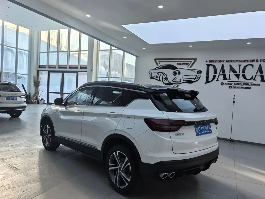 Geely Binyue 2021 из CN, фото 2