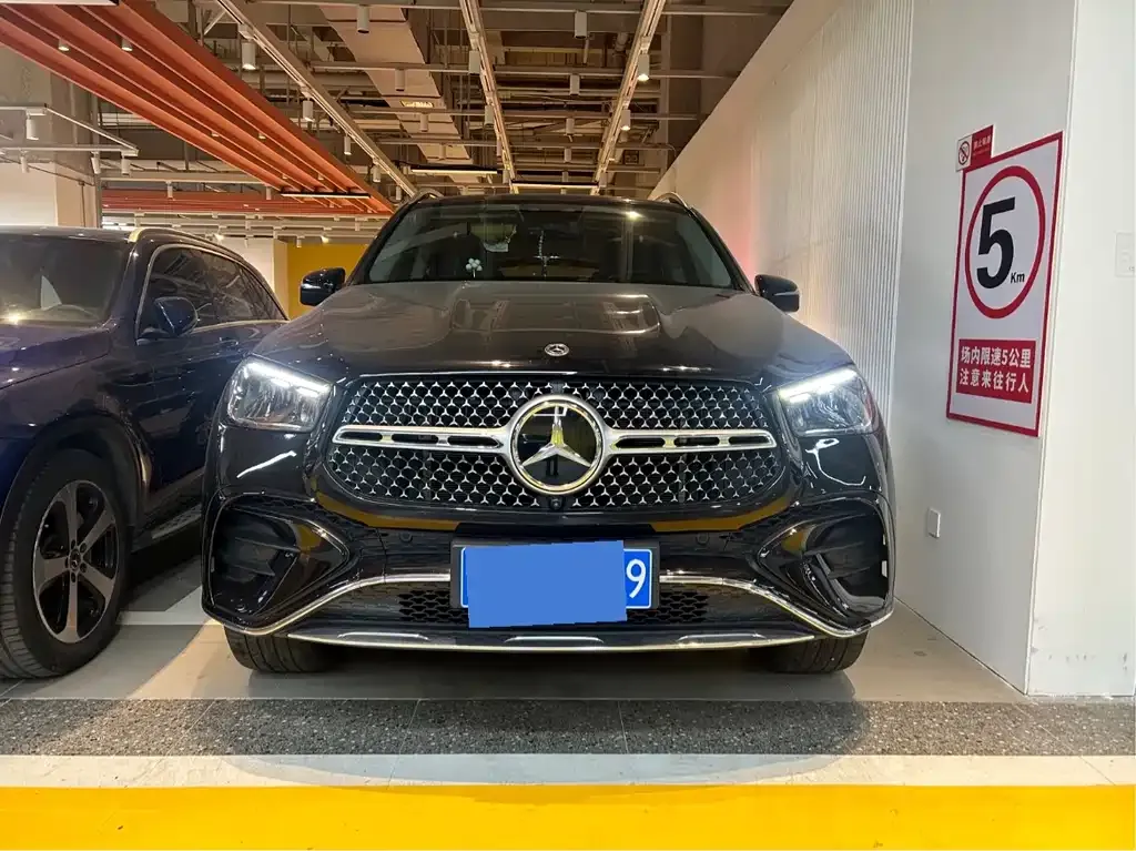 Mercedes-Benz GLE — фото 8
