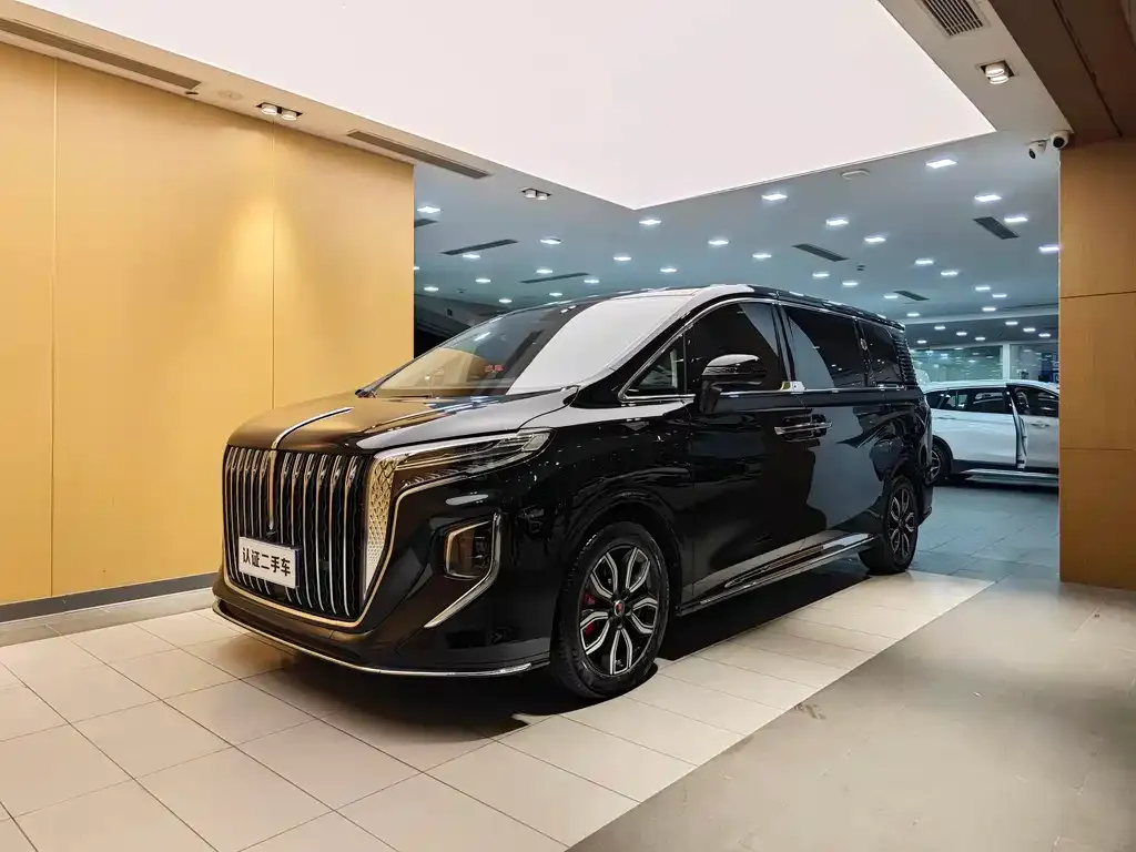 Hongqi HQ9 — фото 1