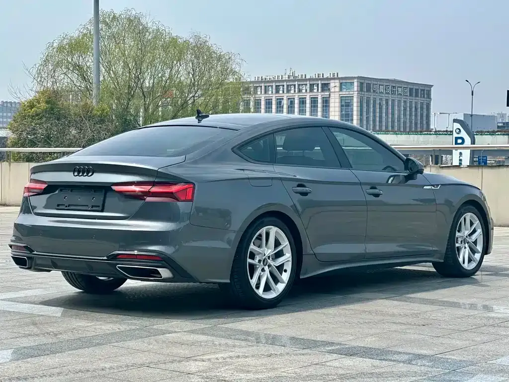 Audi A5 (Import) — фото 7