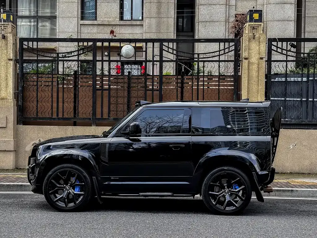 Land Rover Defender — фото 7