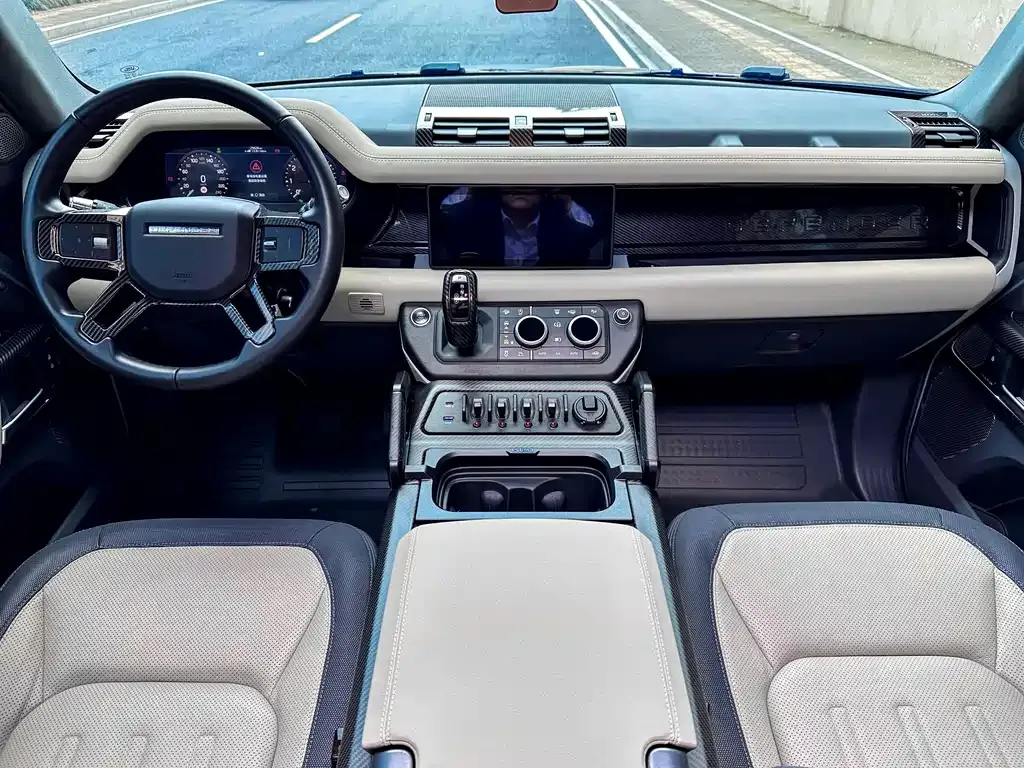 Land Rover Defender — фото 5