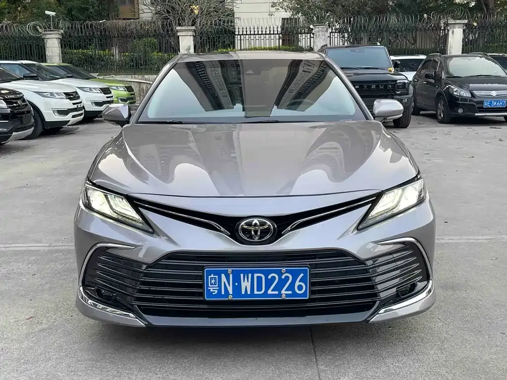 Toyota Camry 2022 из CN, фото 1