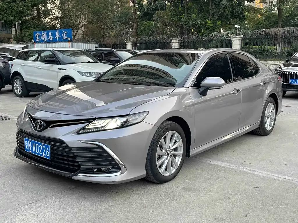 Toyota Camry 2022 из CN, фото 10