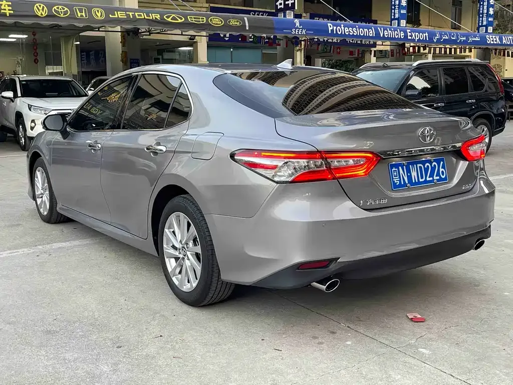 Toyota Camry 2022 из CN, фото 7