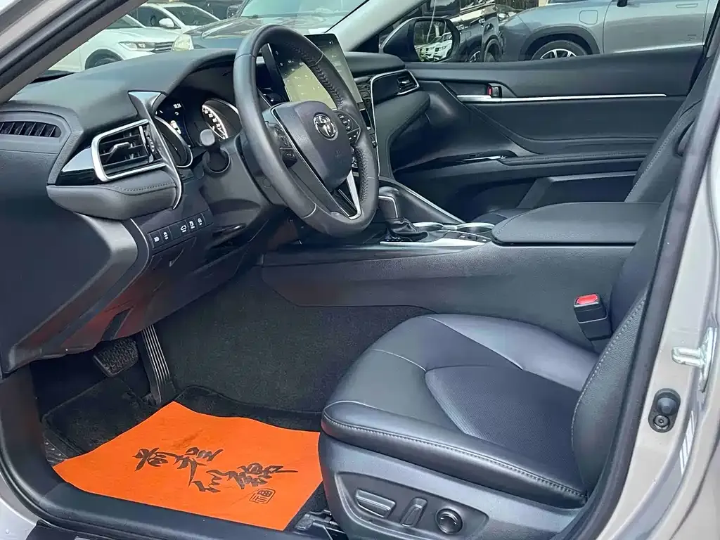 Toyota Camry 2022 из CN, фото 4