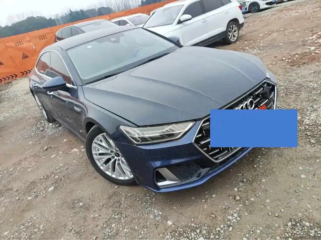 Audi A7L 2024 из CN, фото 1