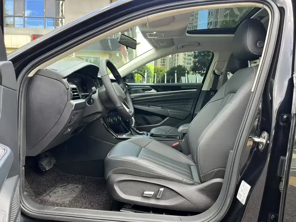 Volkswagen Passat — фото 2
